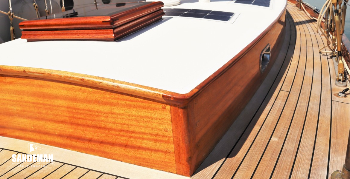 Trunk cabin view aft
