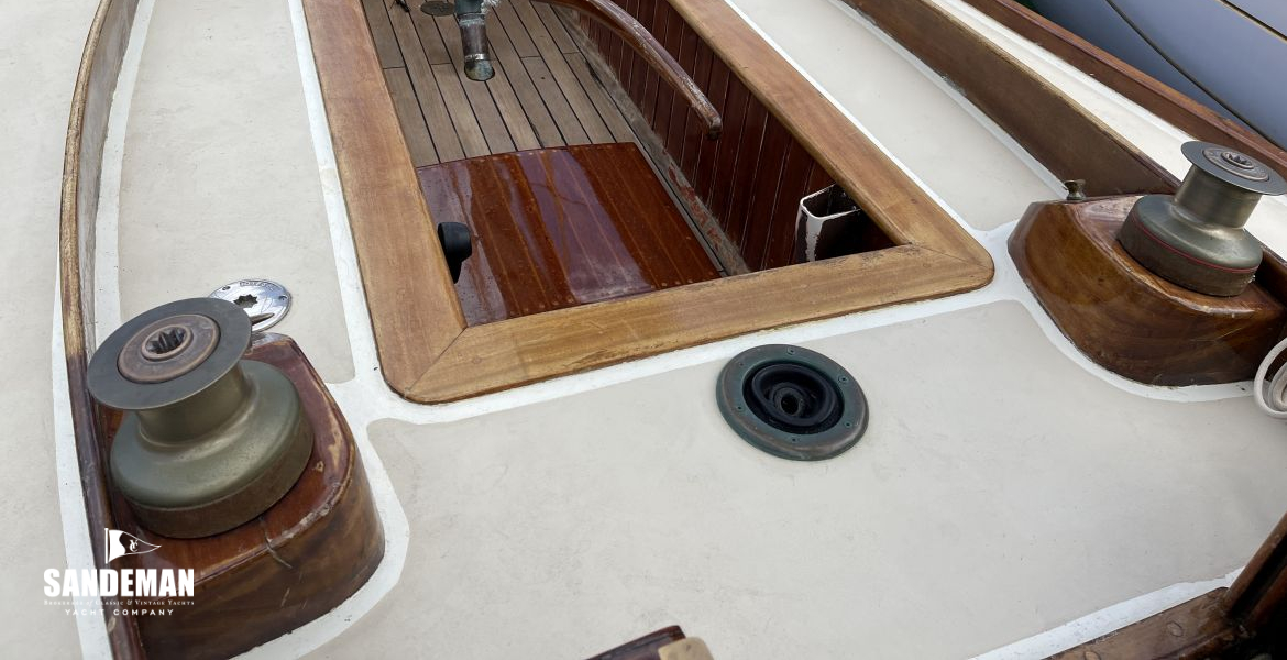 Cockpit view aft