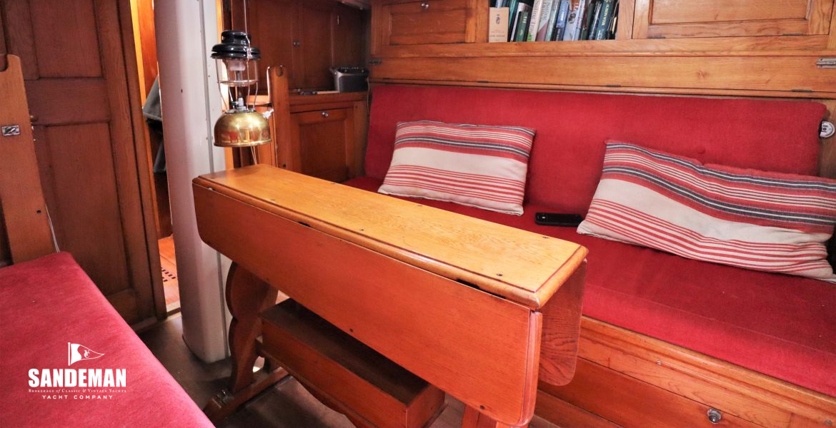 Saloon view forward to starboard