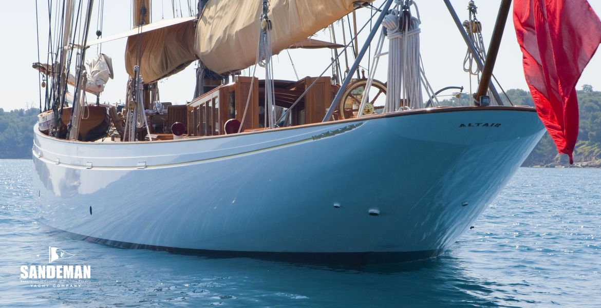 At anchor [Photo: Bruce Thomas]