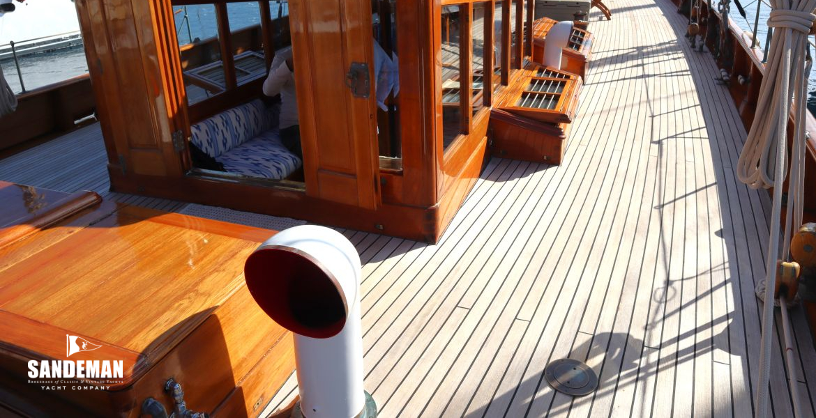 View forward over deckhouse