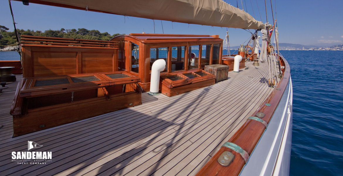 View aft from mainmast shroulds [Photo: Bruce Thomas]