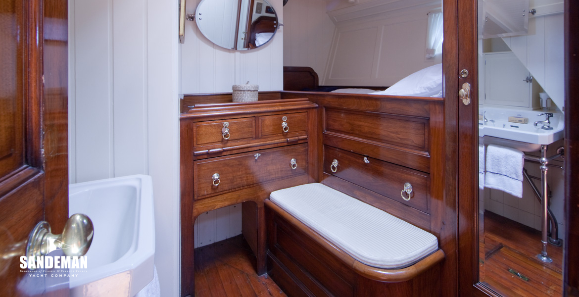 Port aft guest cabin [Photo: Bruce Thomas]