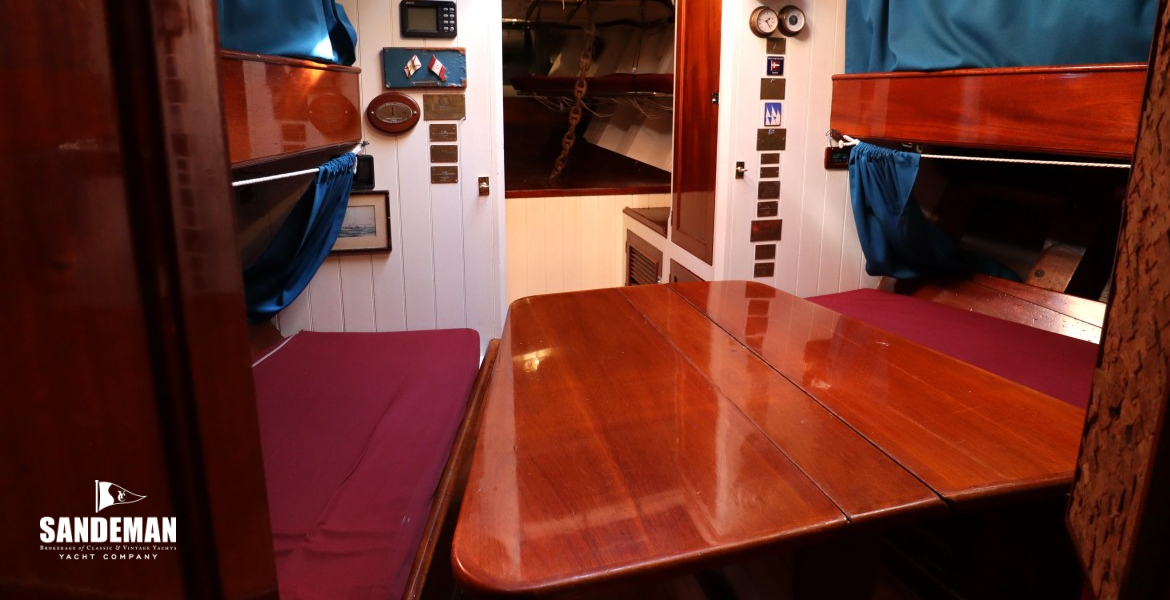 Crew accommdation/ mess view forward