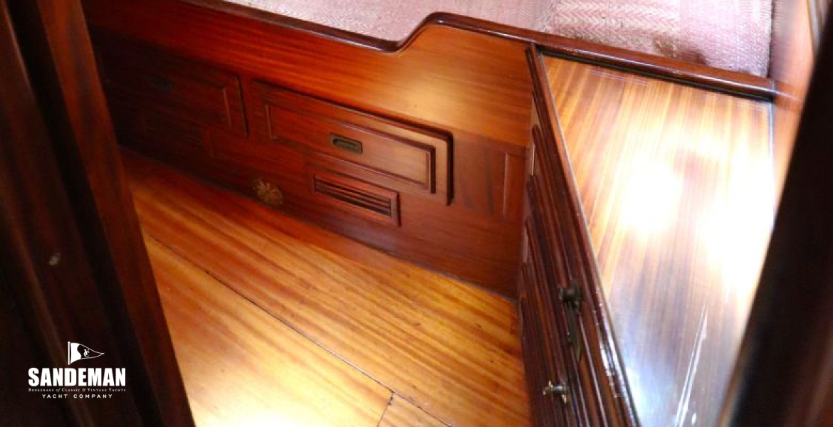 Starboard guest cabin