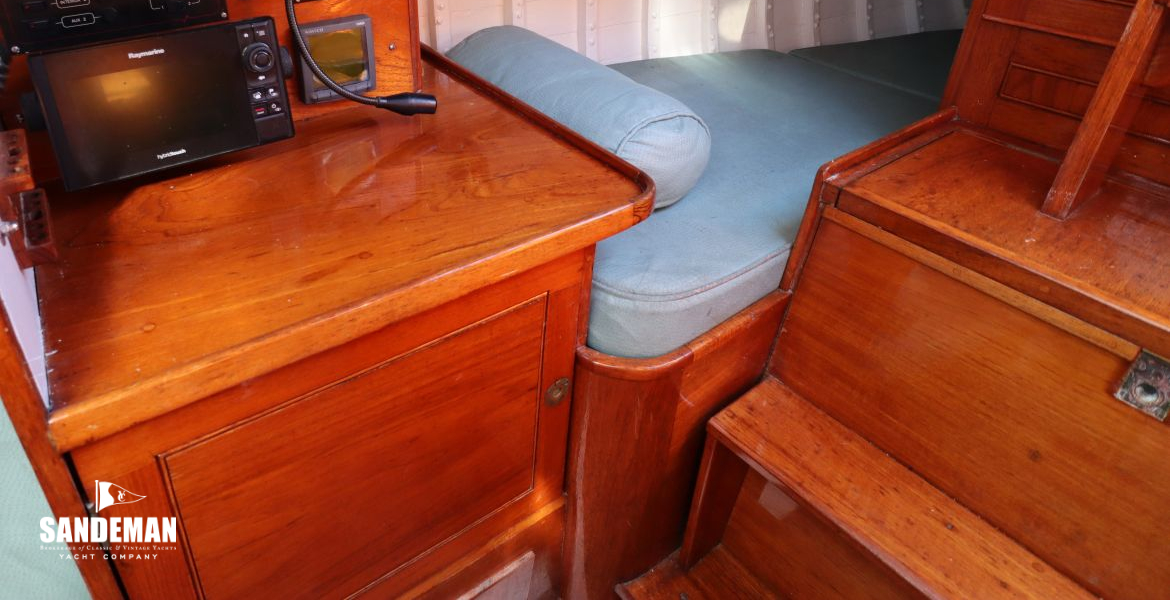 Chart table and quarter berth view aft to starboard