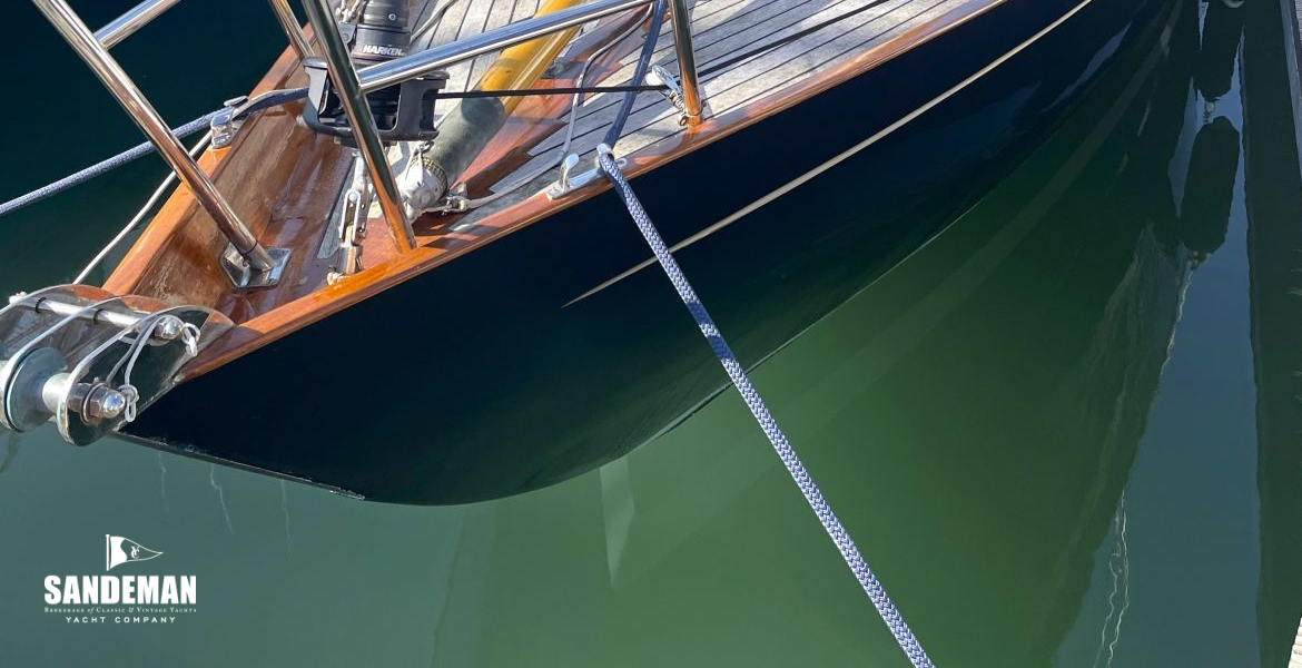 Port bow