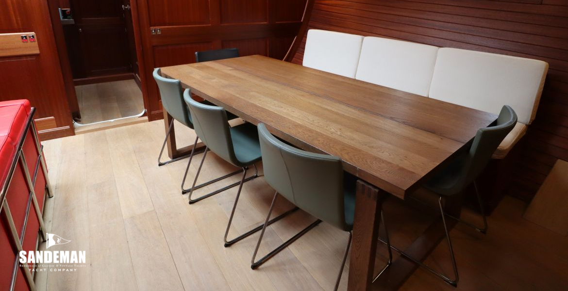 Saloon view forward to starboard