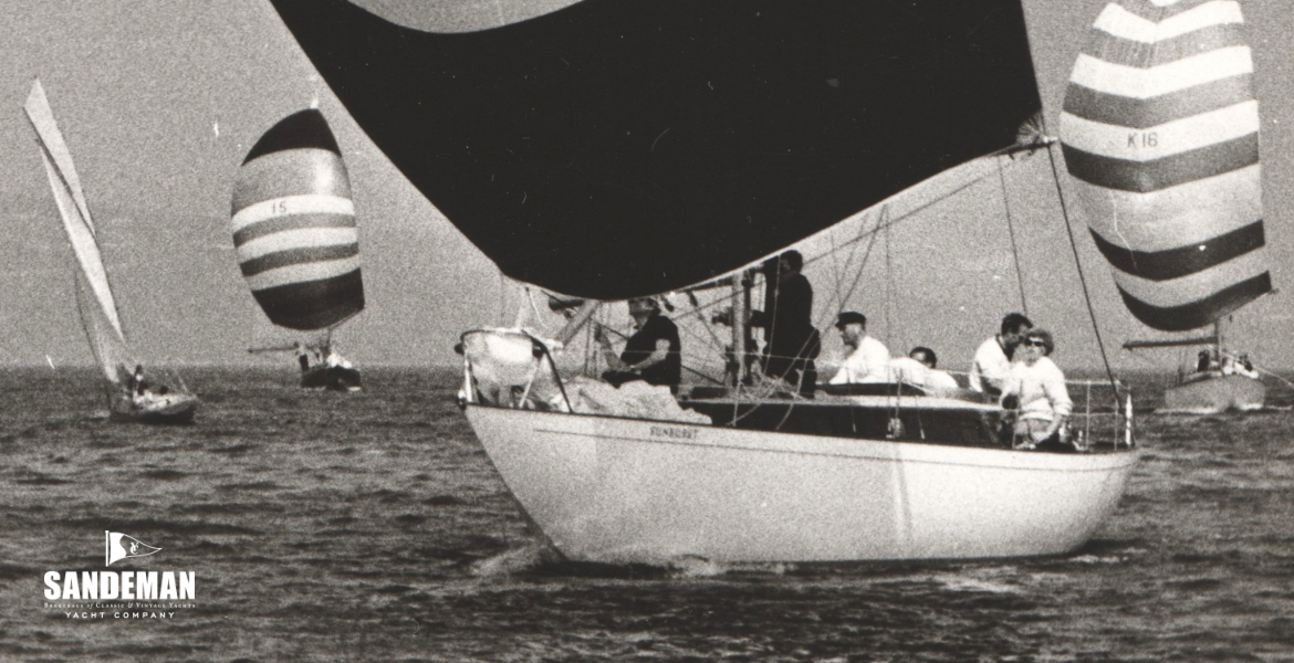 Late 1960s leading NAN OF GARE and INISMARA at Dunlaoghaire [D. Jackson, Dublin]