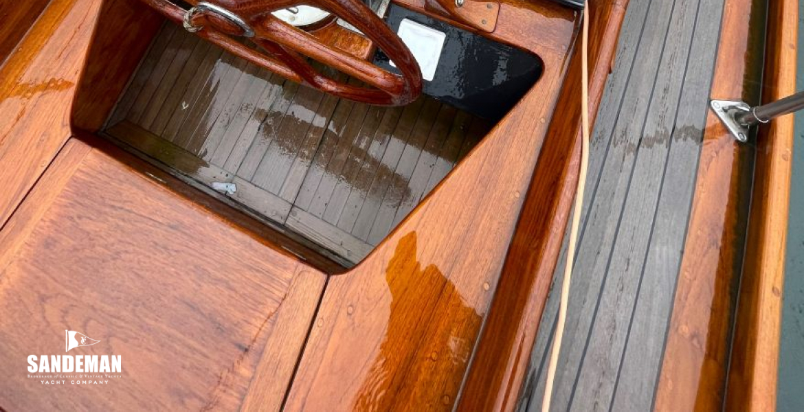 Helm cockpit view forward