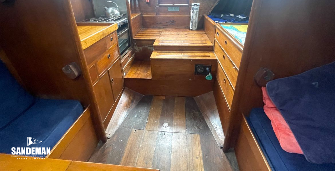 View aft from saloon