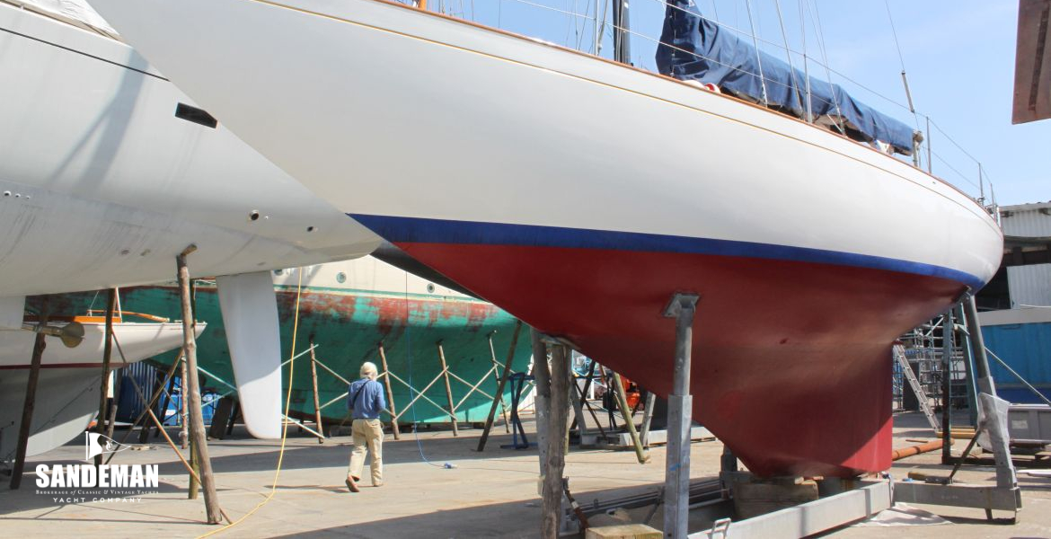 Hauled out port bow