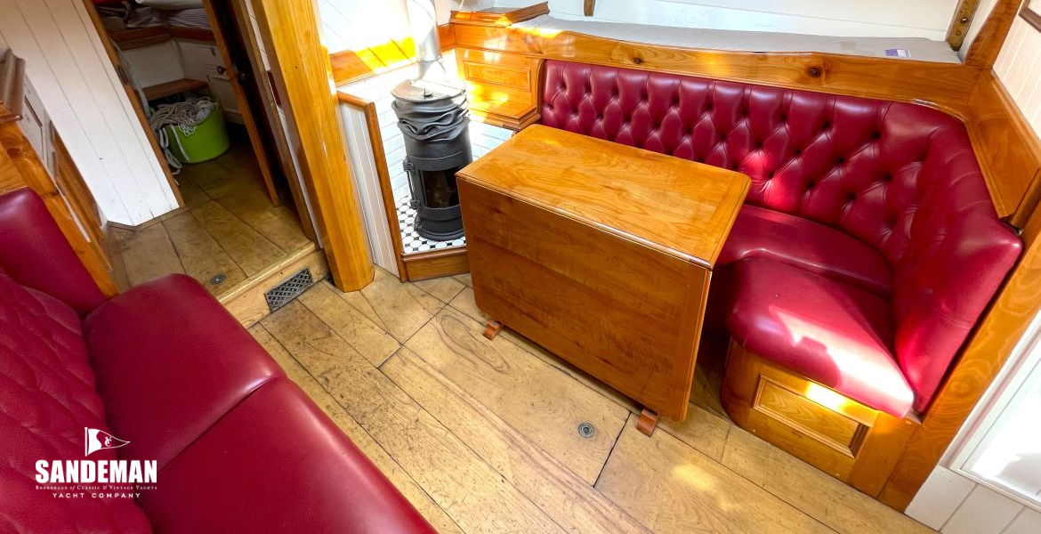 Saloon view forward to starboard