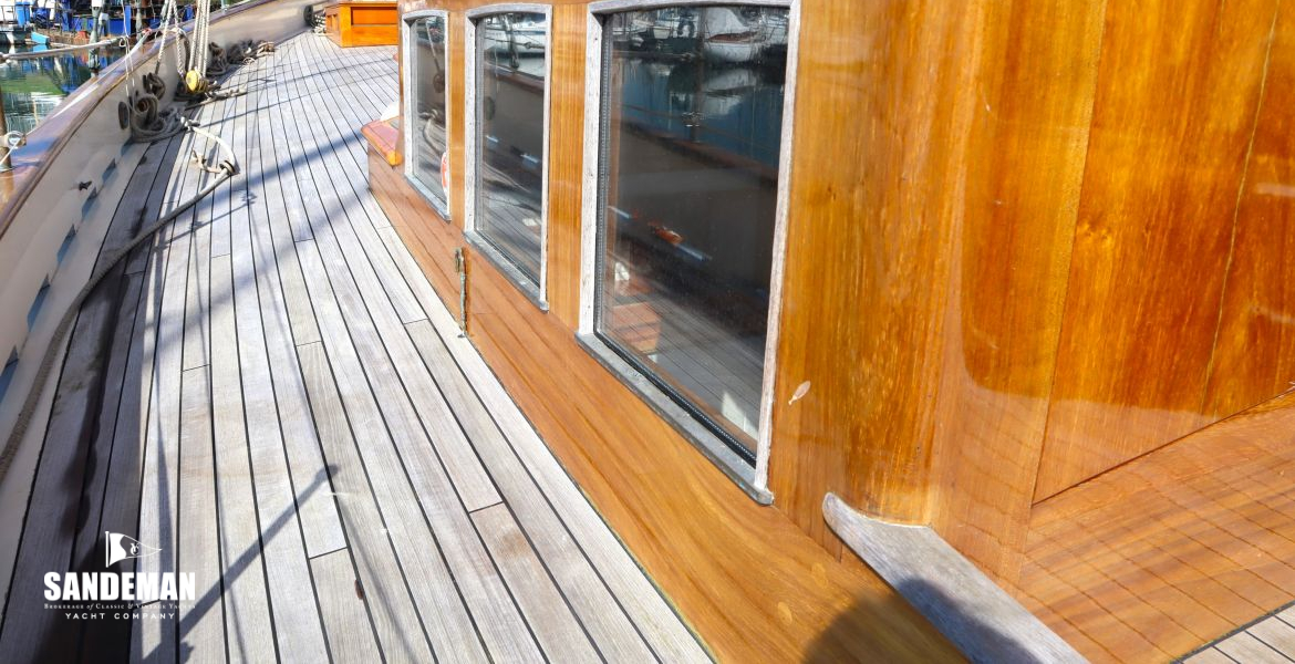 Port side deck view forward