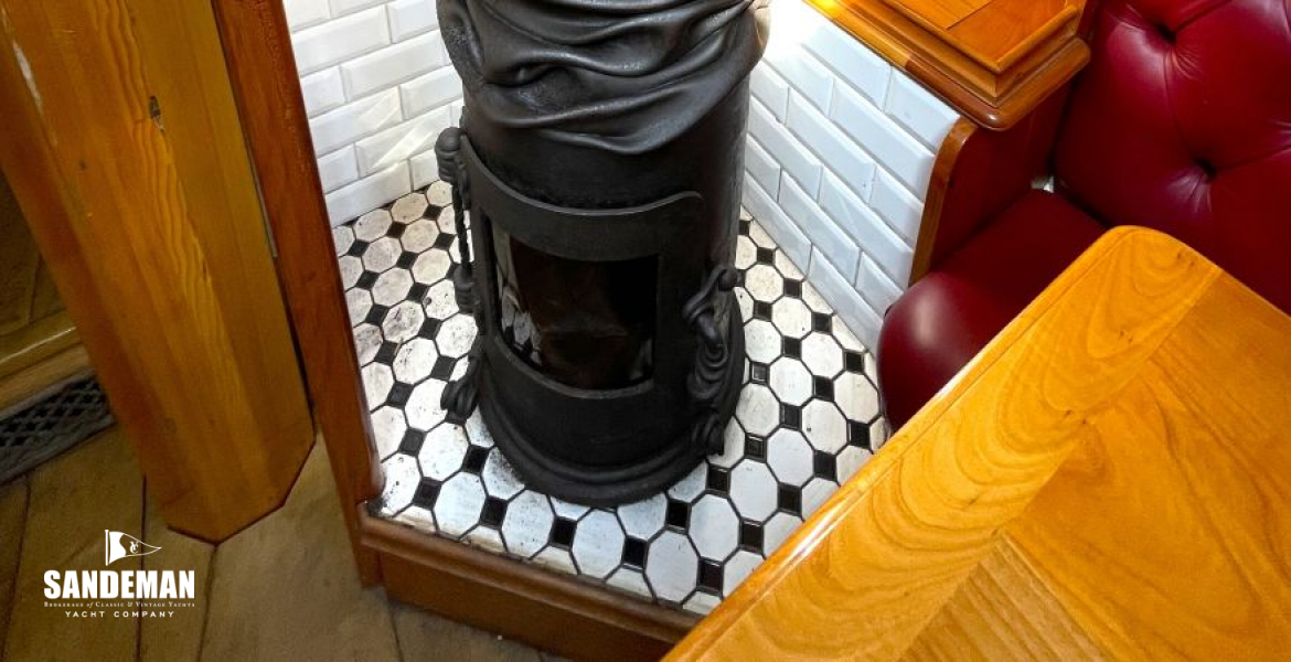 Fireplace forward starboard