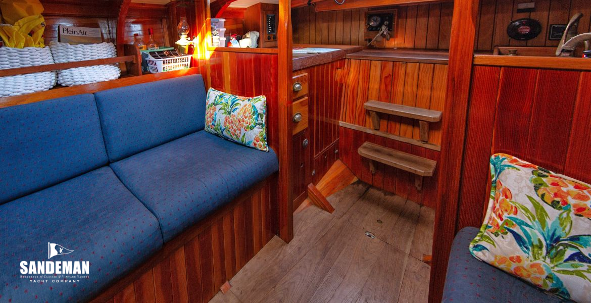 Companionway and chart table