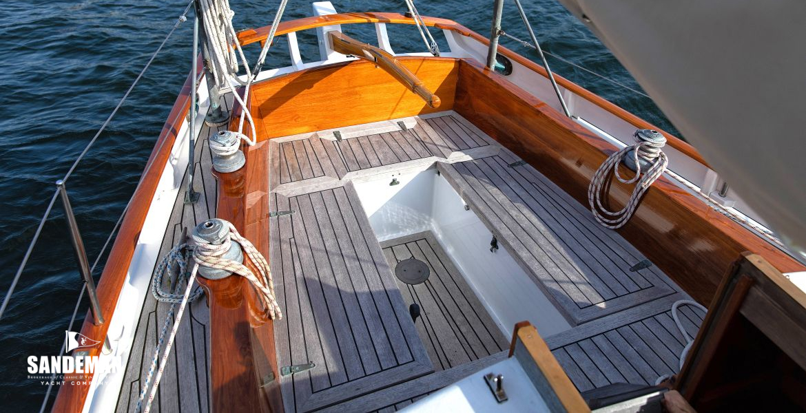 Cockpit view aft