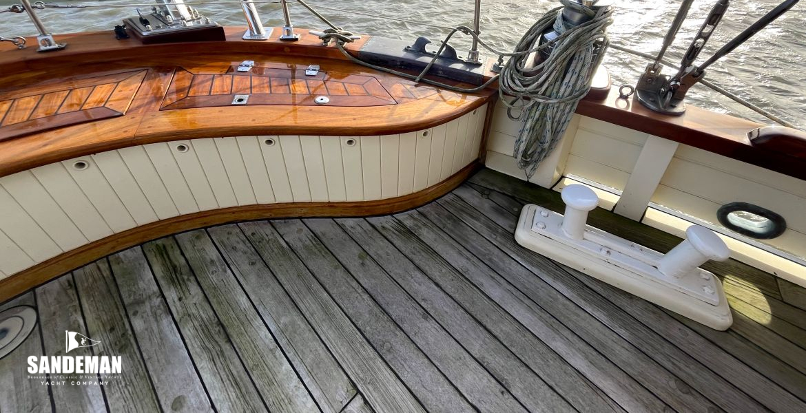 Aft deck view aft