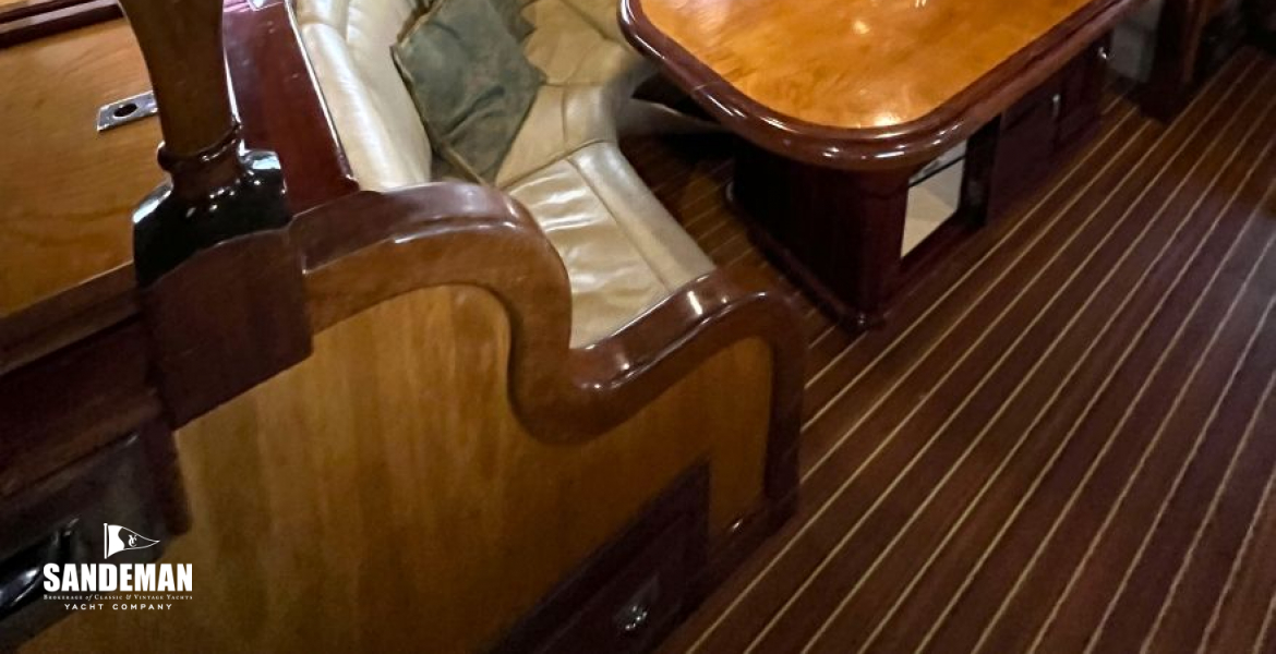 Saloon/ dinette view forward to port