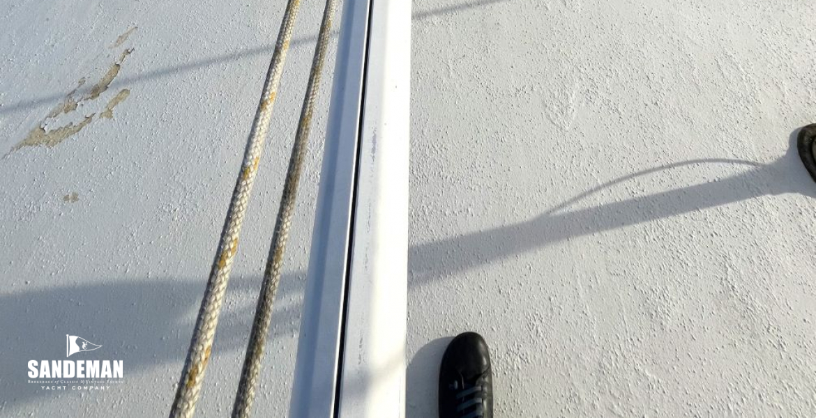 Roof view aft