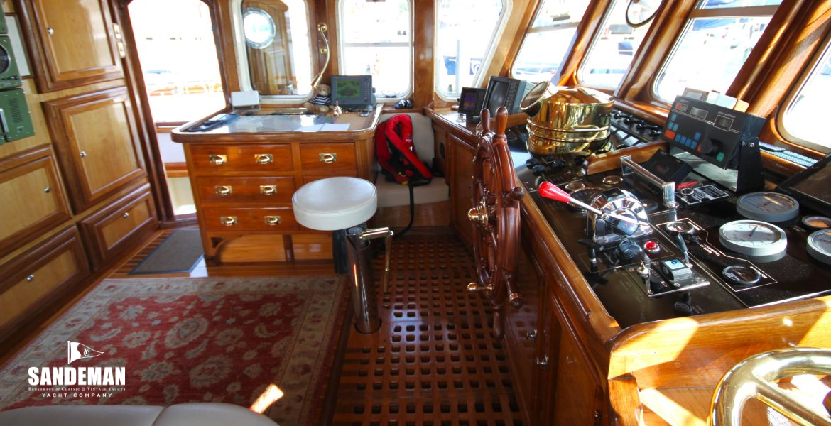 Wheelhouse view to port