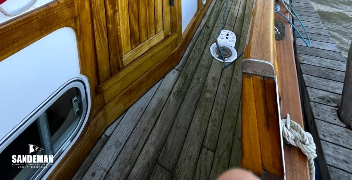 Starboard side deck view forward