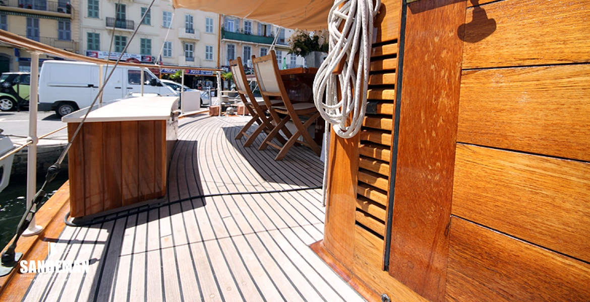 14Sidedeckaft.jpg
