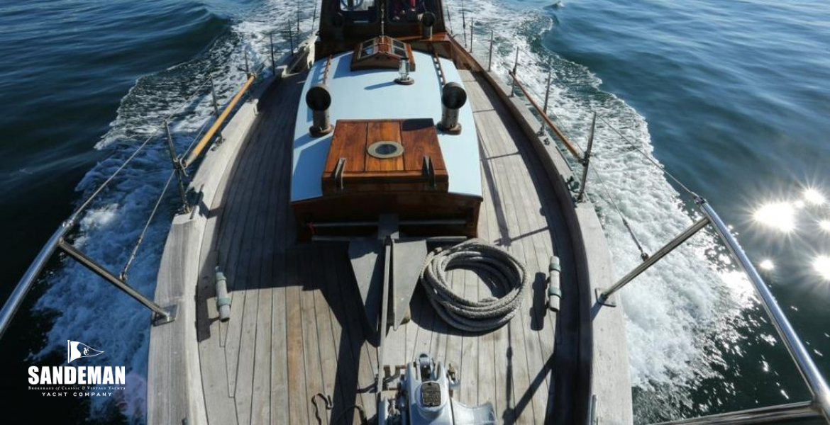 Under power view aft