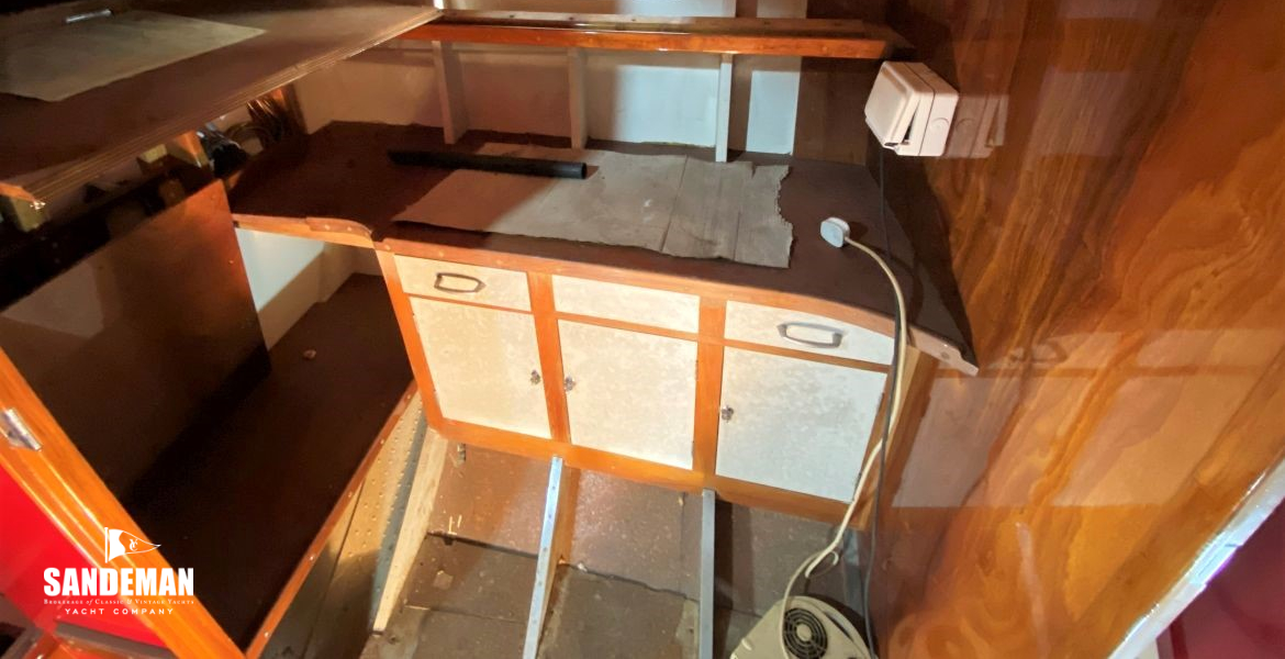 HAGG 36 TWIN SCREW MOTOR YACHT 1963 - PROJECT COMPLETION