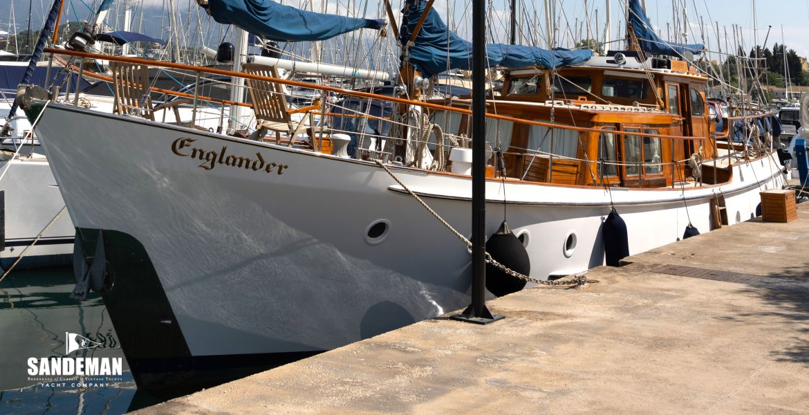 Alongside port bow