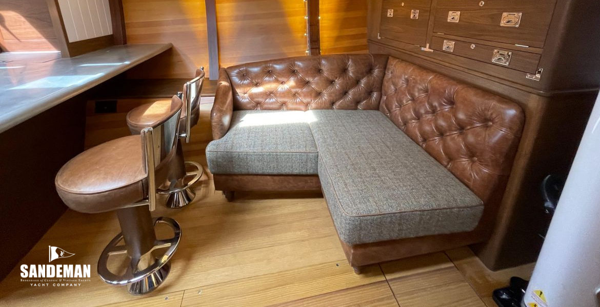 Saloon view to port