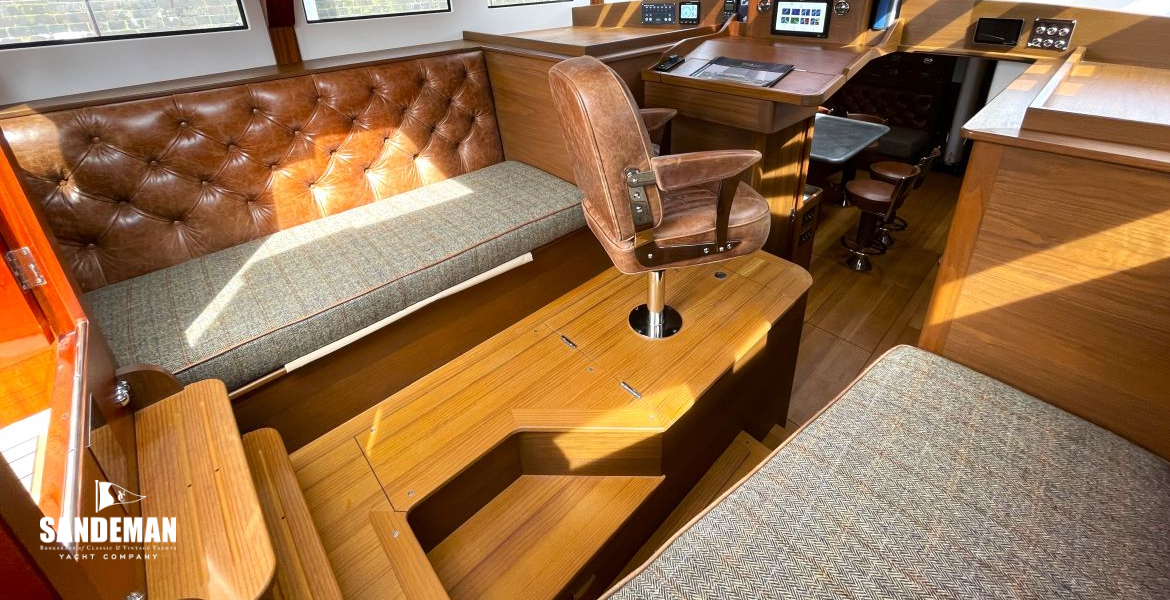 Deckhouse view forward to port