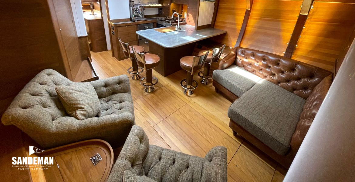 Saloon view aft to port