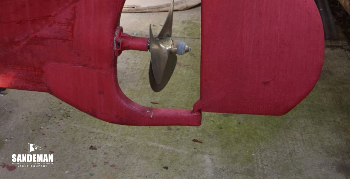 Stern gear