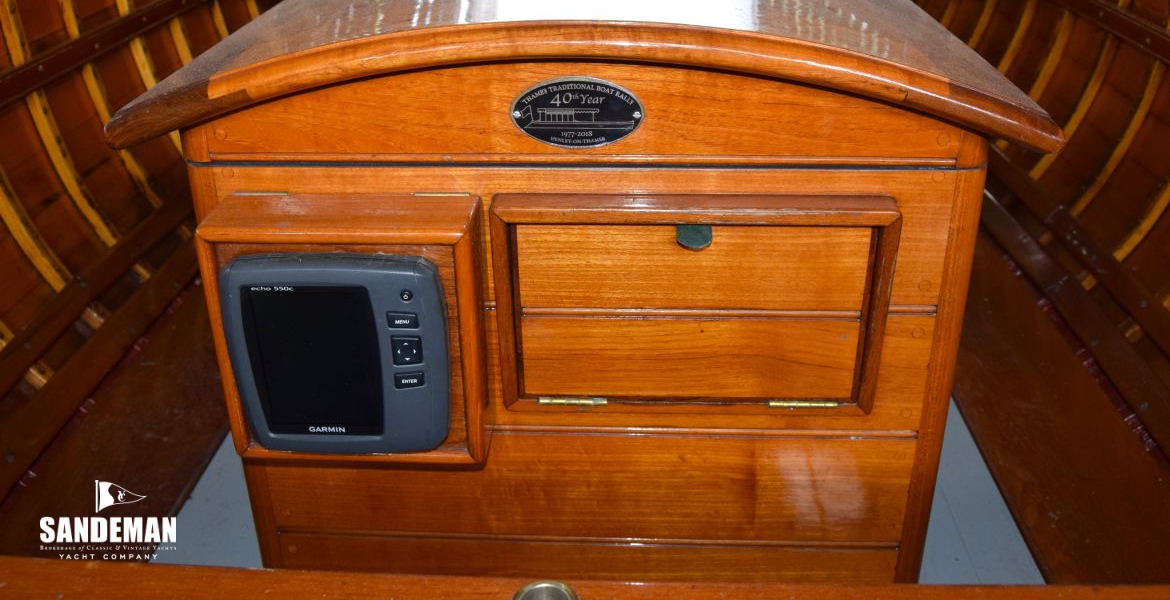 Engine box aft