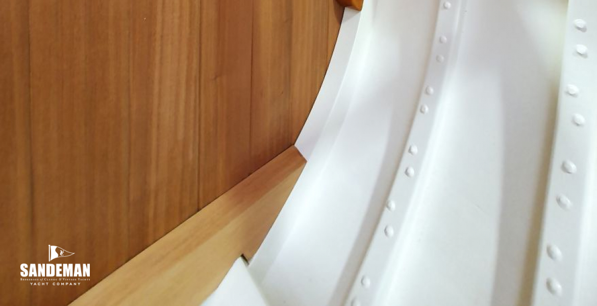 Bulkhead and hanging knee details