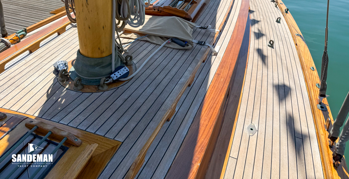 Cabin trunk view aft