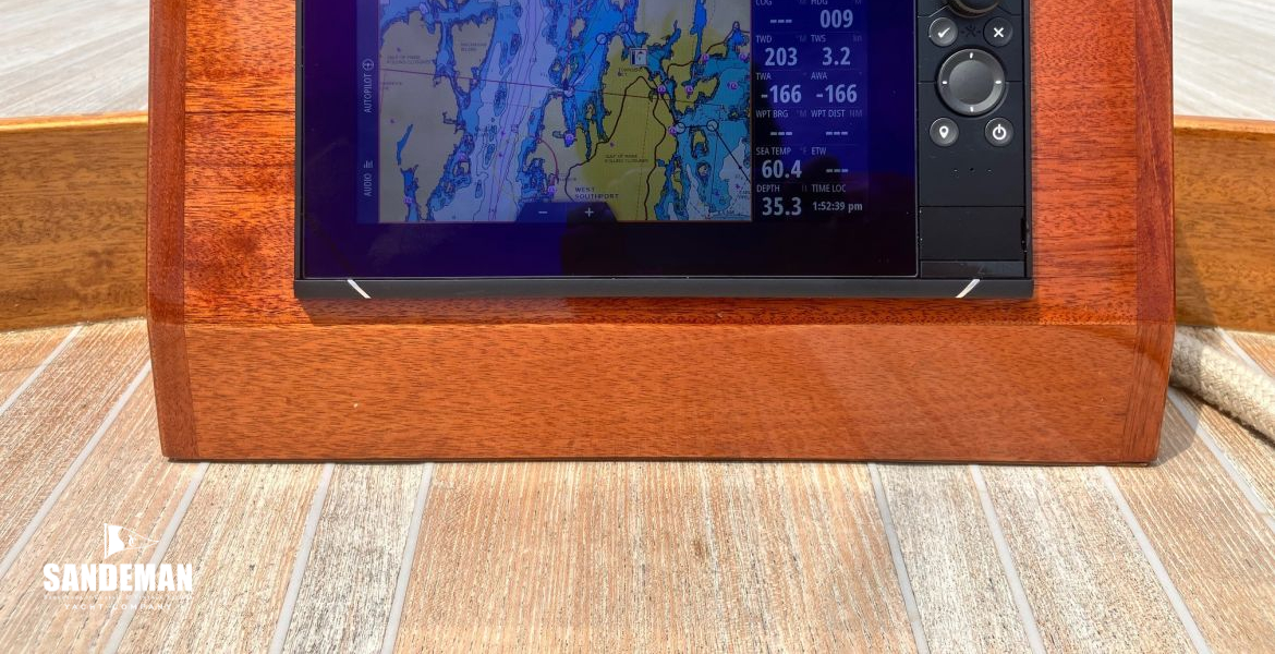 Portable B&G chart plotter