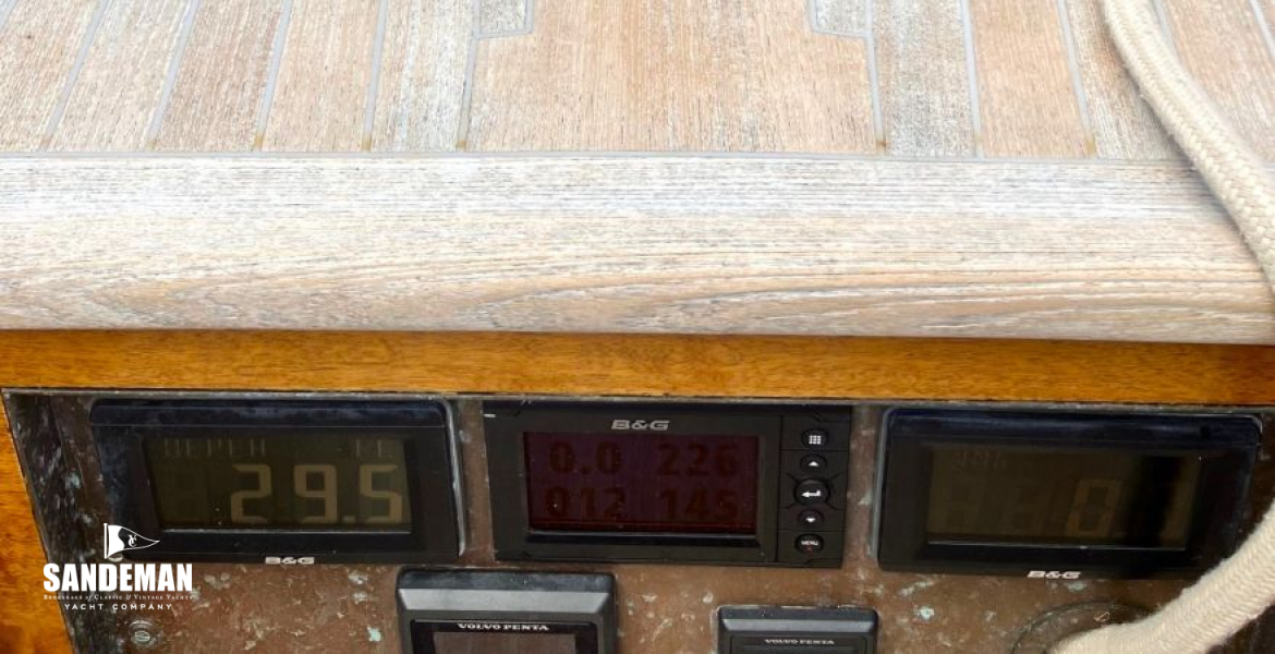Portable B&G chart plotter