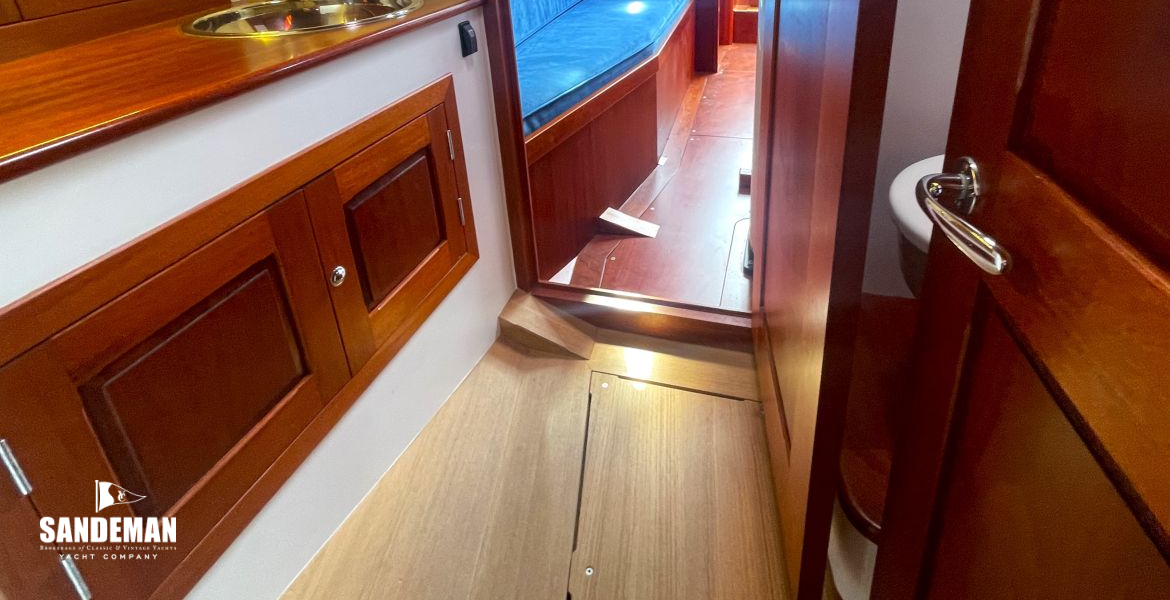 WC Compartment view aft