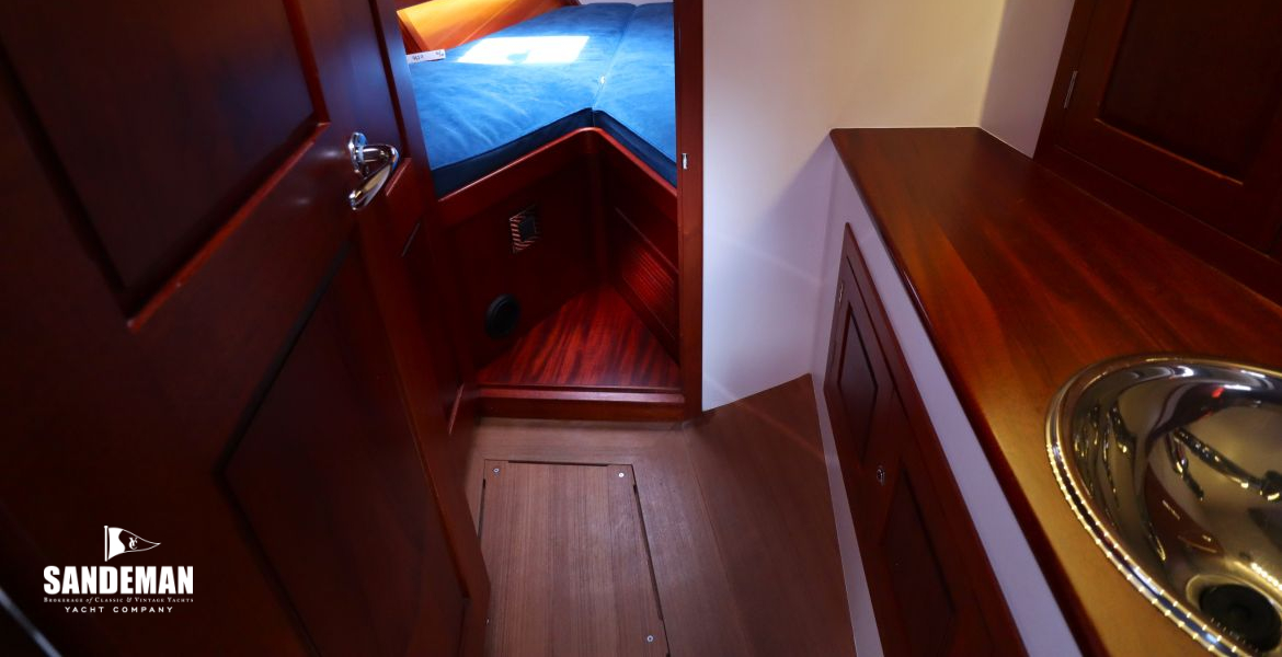 WC Compartment view forward to forecabin
