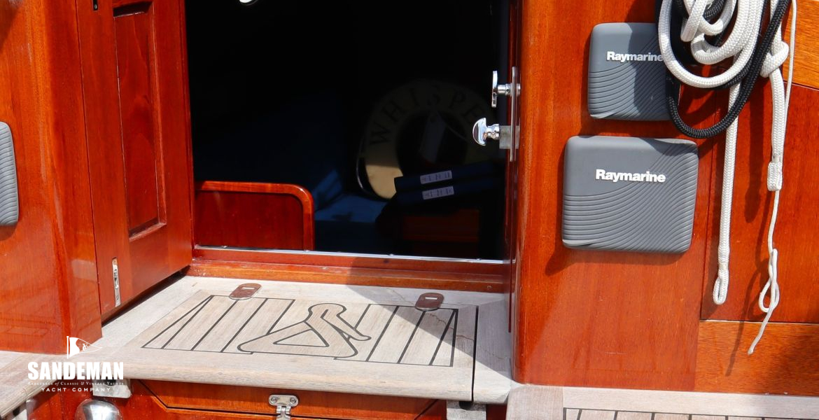 Bridge deck and companionway