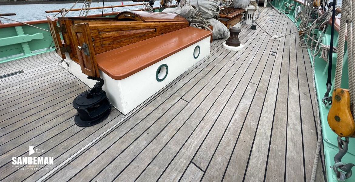 Starboard side deck view forward