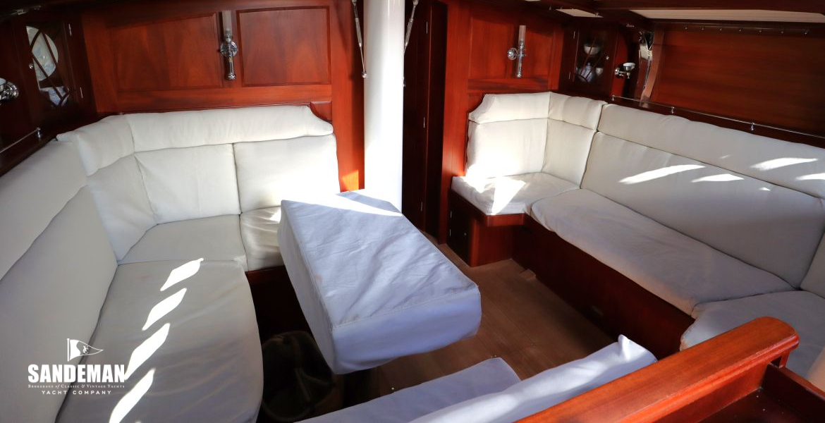 View forward from galley to saloon