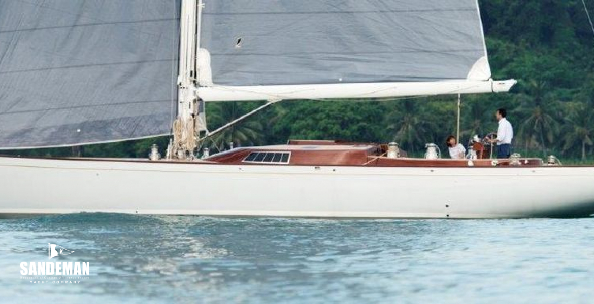 Short handed cruising in Singapore