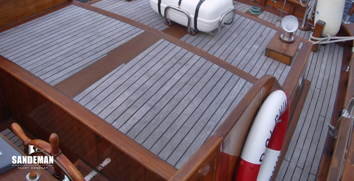 09Overaftdeck.jpg