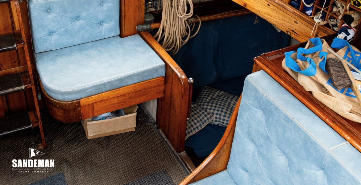 Wheelhouse view to aft accommodation