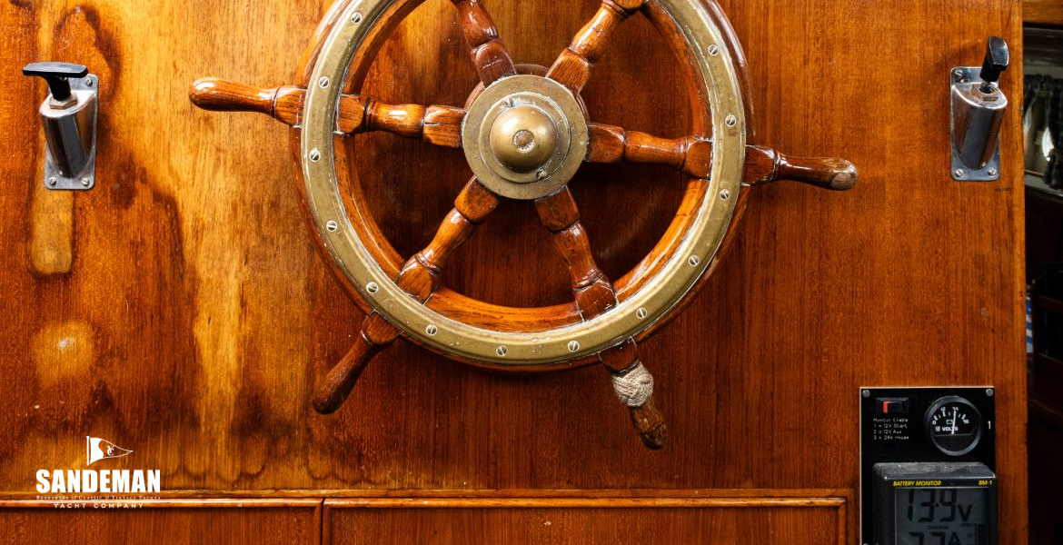 Wheelhouse helm