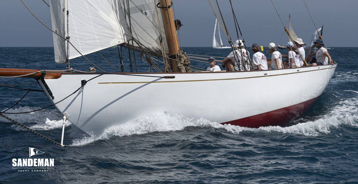 Port bow [Photo: James Robinson Taylor]