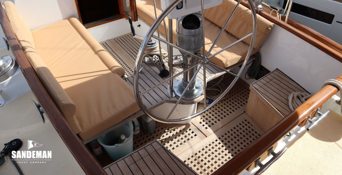 Cockpit view forward to starboard
